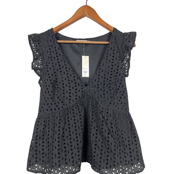 NEW! Mi Ami Francesca's V Neck Eyelet Top Blouse Sleeveless - L - Picture 1 of 3